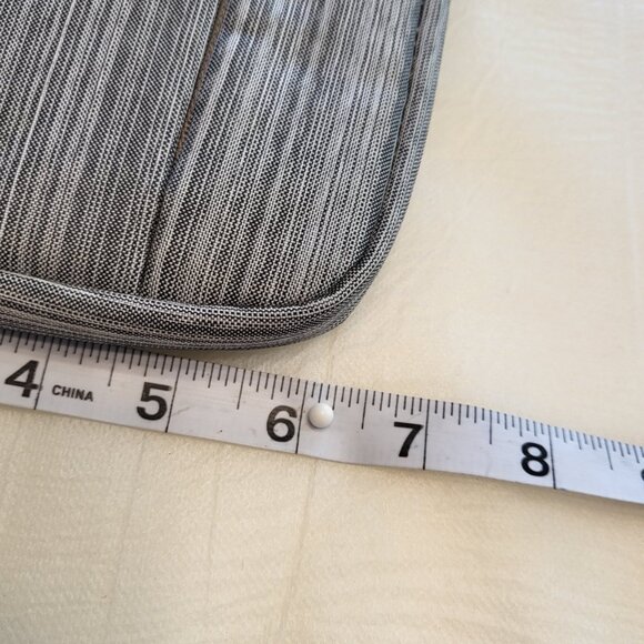 Protective Tablet Case Zipper Bag Quilted Interior Sleeve - Picture 6 of 7